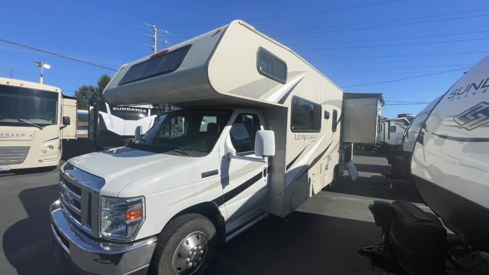 2017 Coachmen Leprechaun 26RS #4633
