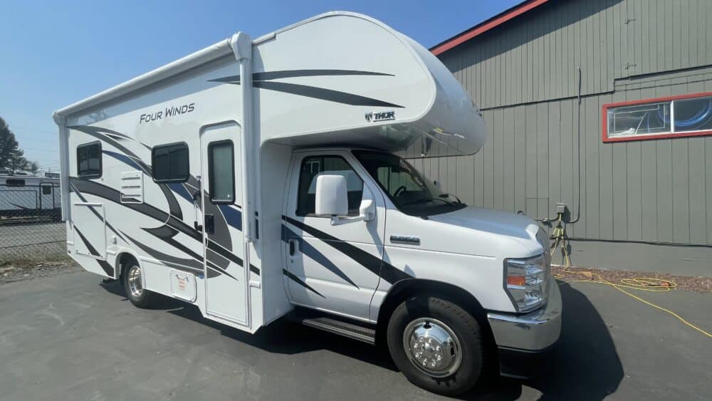 2023 Four Winds 22E Class C #2204