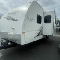 2013 Keystone Passport Ultra Lite Grand Touring 2100RB